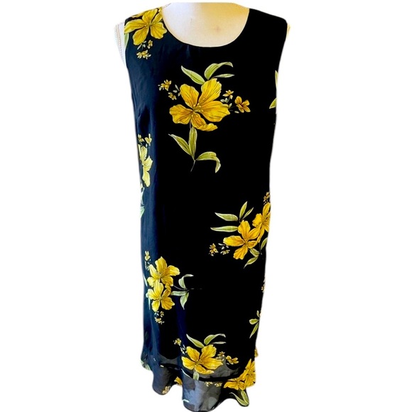 Anthony Richards ladies sleeveless crewneck dress size 8 petite fully lined - Picture 1 of 9